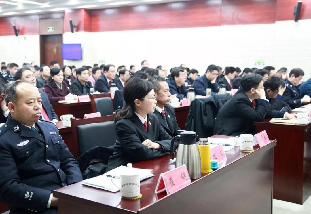 一线牵著万线缕，十分火爆要飙出打一个正确生肖,警惕虚假宣传落实,前沿解答解释落实